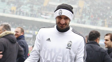 Juventus: Chiellini in dubbio, si scalda Rugani 