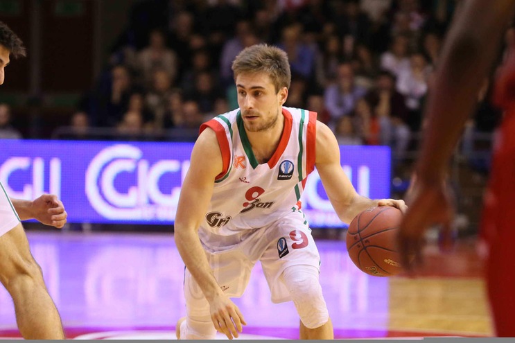 Basket Serie A, Reggio Emilia vuole la fuga