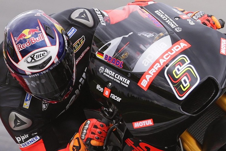 MotoGp, la nuova Aprilia svelata a Losail