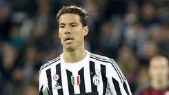 Juventus, Hernanes: «Possiamo vincere il triplete»