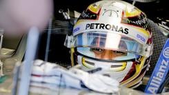 F1 Australia, Hamilton 1° nelle libere bagnate