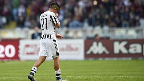 Juventus, allenamento a Vinovo: Allegri valuta Dybala