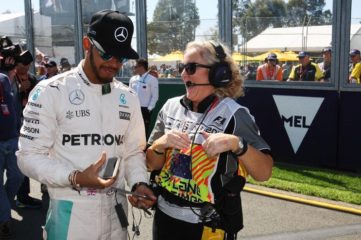 F1, Hamilton campione anche su Twitter