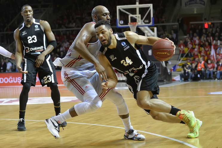 Trento, che vittoria! Varese ko ad Anversa