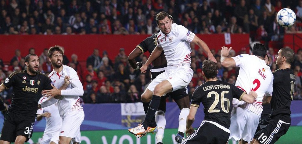 Calciomercato Juve, piace Krychowiak. Fari puntati su Siviglia