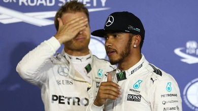 Hamilton beffa Rosberg: pole da marziano in Bahrain