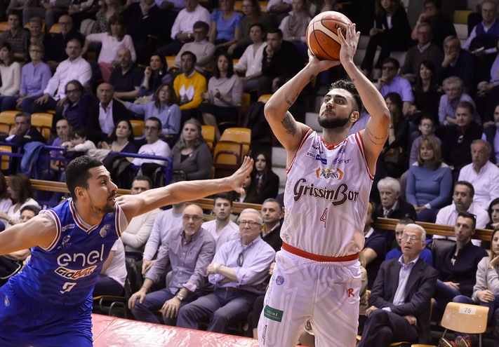 Basket Serie A, Reggio Emilia sprint vincente