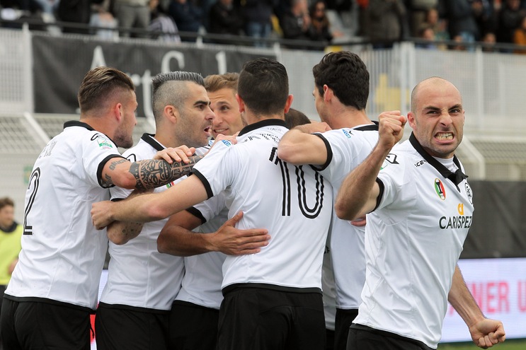 Diretta Spezia-Brescia, probabili formazioni e tempo reale