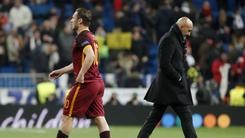 Spalletti: «Sono 10 anni che fate figure di m...». E con Totti scoppia il finimondo