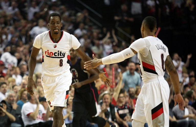 Lillard mette ko i Clippers, Wade salva Miami