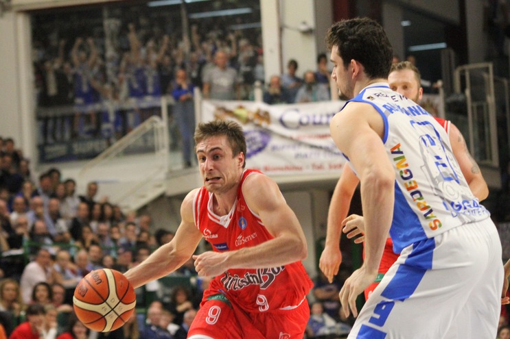 Basket Serie A, Reggio show, Nunnally decisivo
