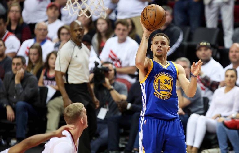 Basket, Nba: in quota finale Warriors-Cavaliers