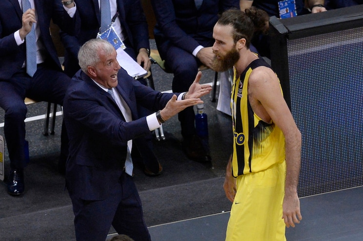 Basket Eurolega, super Datome è in finale