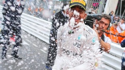 GP Monaco, Hamilton riapre il mondiale, rabbia Ricciardo 