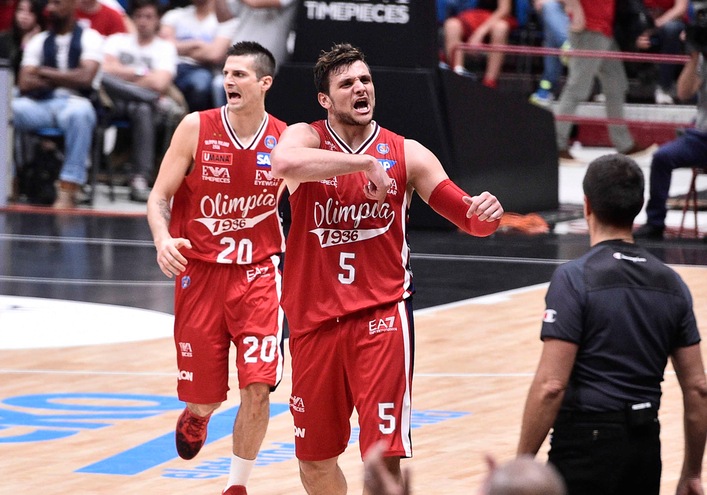 Milano raddoppia: Gentile e Sanders incontenibili