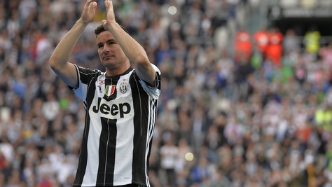 Calciomercato Cagliari, in dirittura d'arrivo Padoin