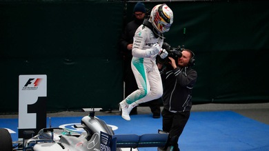 F1 Canada, Hamilton batte Vettel e riacciuffa Rosberg