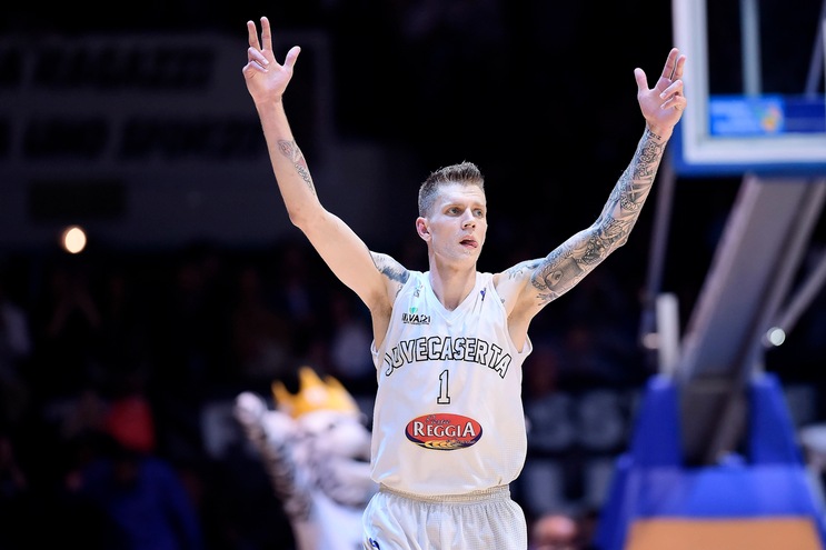 Caserta sarà Ferrarelle: ma Iavazzi ha fretta