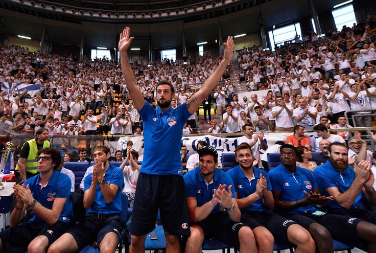 Belinelli: "Charlotte? Felice per il trasferimento"