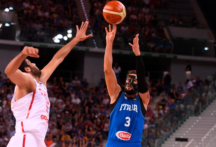 Italbasket, Belinelli stende la Tunisia