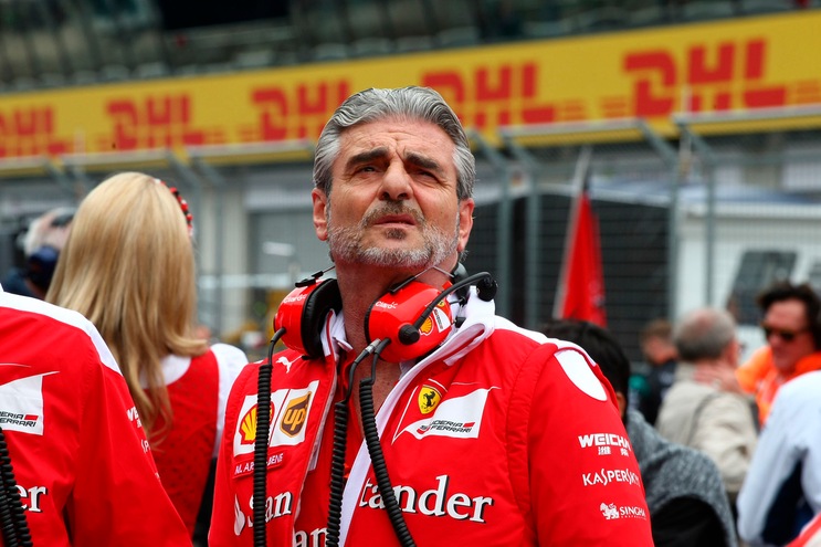 F1, Arrivabene: «Ferrari all'opera per il 2018»