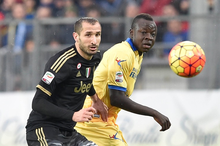 Calciomercato Crotone, si punta l'ex Frosinone Chibsah