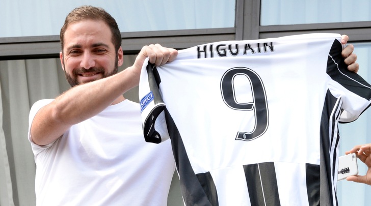 Juve, Higuain a Torino. «Felice di giocare con Dybala. Champions? Speriamo»