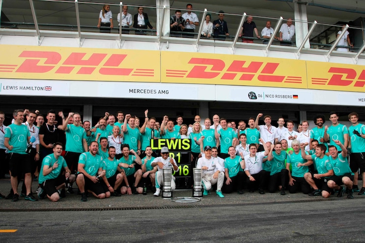 F1: Hamilton prende il largo in quota