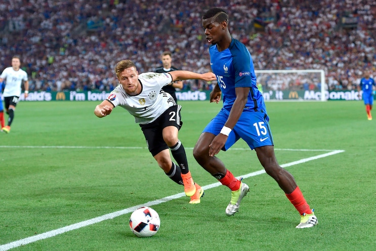 Calciomercato, «Wenger punta Mustafi del Valencia»