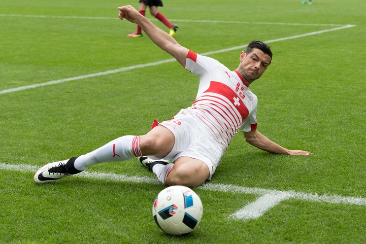 Calciomercato Bologna, è fatta per Dzemaili