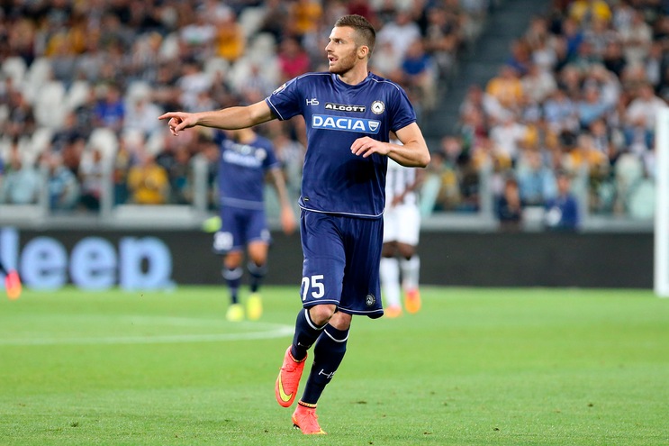 Calciomercato Bologna, per la difesa Heurtaux o Gonzalez