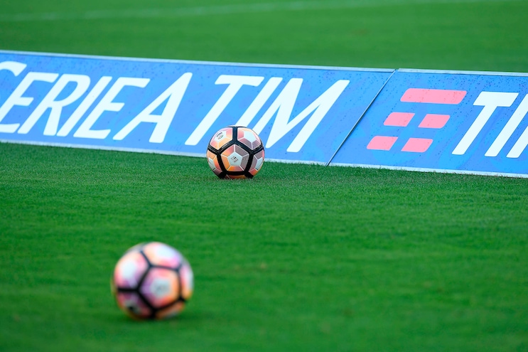 Usura ed estorsione, arrestato anche un calciatore
