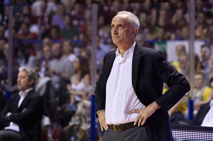 Basket, Cremona supera Pesaro e incrocia Varese