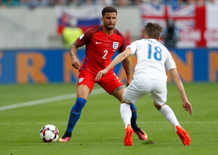 Calciomercato Tottenham: «Walker rinnova fino al 2021»