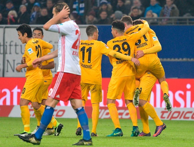 Bundesliga, Amburgo-Eintracht Francoforte 0-3 nell'anticipo