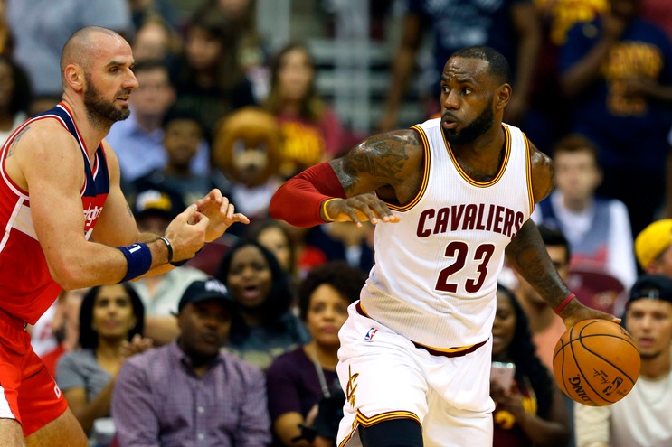 NBA: Godlen State va a caccia di Cleveland