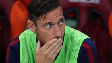 Roma, risentimento muscolare per Totti: niente Empoli