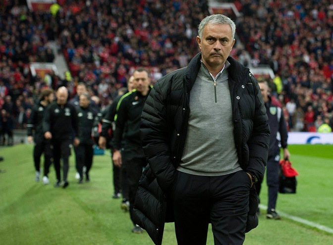 Premier, Mourinho rischia due turni per i bookmaker