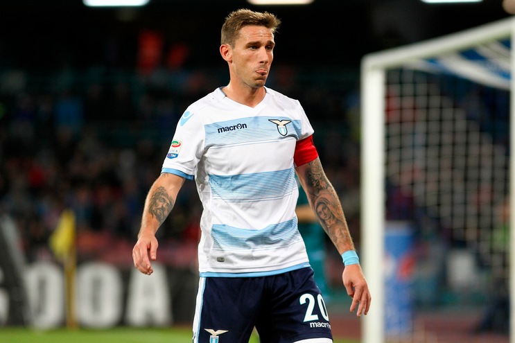 Inter, obiettivo Biglia. Ma prima bisogna vendere