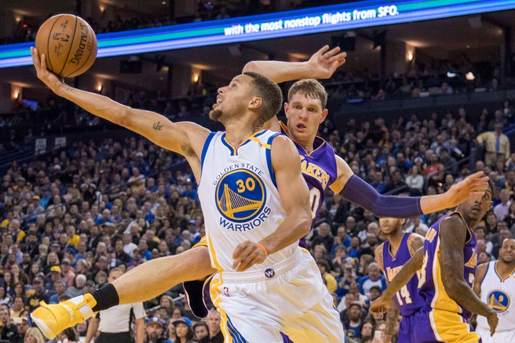 Golden State domina i Clippers, Gallinari ko