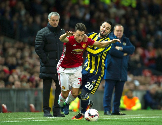 Calciomercato: United-Darmian, quote da addio