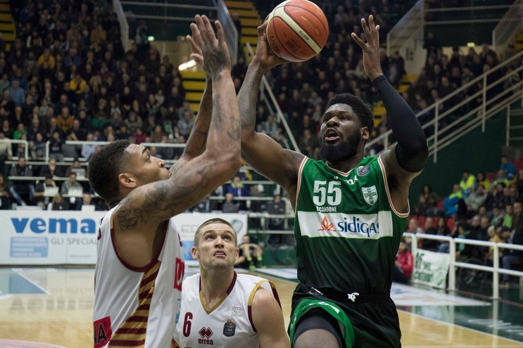 Basket Champions League, Thomas lancia Avellino