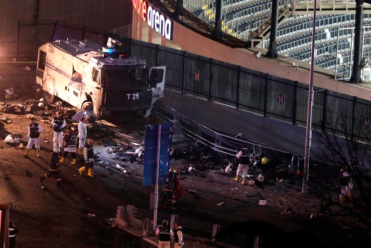 Istanbul, esplosione vicino stadio Besiktas: 38 morti e 155 feriti