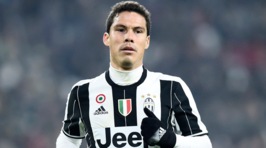 Preziosi in pressing sulla Juventus: il Genoa insiste per il prestito di Hernanes Preziosi in pressing sulla Juventus: il Genoa insiste per il prestito di Hernanes