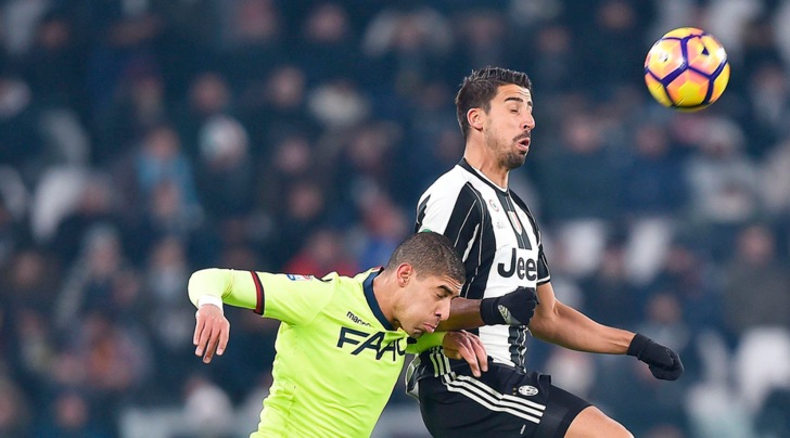 Juventus, Pirlo offre a Khedira una 'Grande Mela'