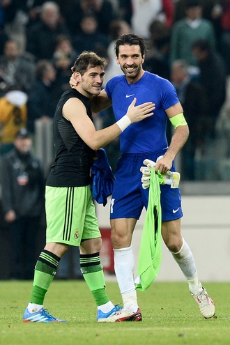Casillas-Buffon, l'altra sfida dentro Porto-Juve