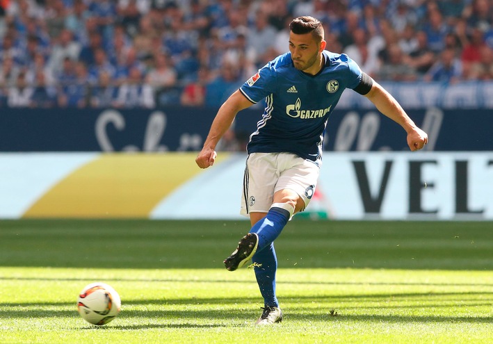 Opzione Kolasinac, il Milan spera nel closing