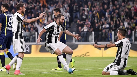 Juventus-Chievo 2-0: Higuain-Dybala, prove di Barcellona
