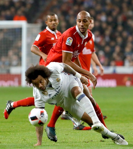 N’Zonzi: affondo Juventus. Alternative Emre Can-Matic