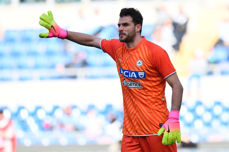 Calciomercato Napoli, dubbio Reina. E' spuntato Karnezis